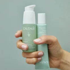 CAUDALIE Vinopure Mattierendes Feuchtigkeit Spendendes Fluid 40 Ml 10 CAUDALIE Vinopure Mattierendes Feuchtigkeit Spendendes Fluid 40 Ml -Eucerin || Aveda || Payot Verkaufsgeschäft 1404733 CAUDALIE Vinopure Mattierendes Feuchtigkeit Spendendes Fluid 40 ml.bb7dcc0c