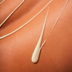 Dr. Barbara Sturm Sun Cream Body SPF 30 150 Ml 6 Dr. Barbara Sturm Sun Cream Body SPF 30 150 Ml -Eucerin || Aveda || Payot Verkaufsgeschäft 2574616 Dr Barbara Sturm Sun Cream Body SPF 30 150 ml.d34d9795